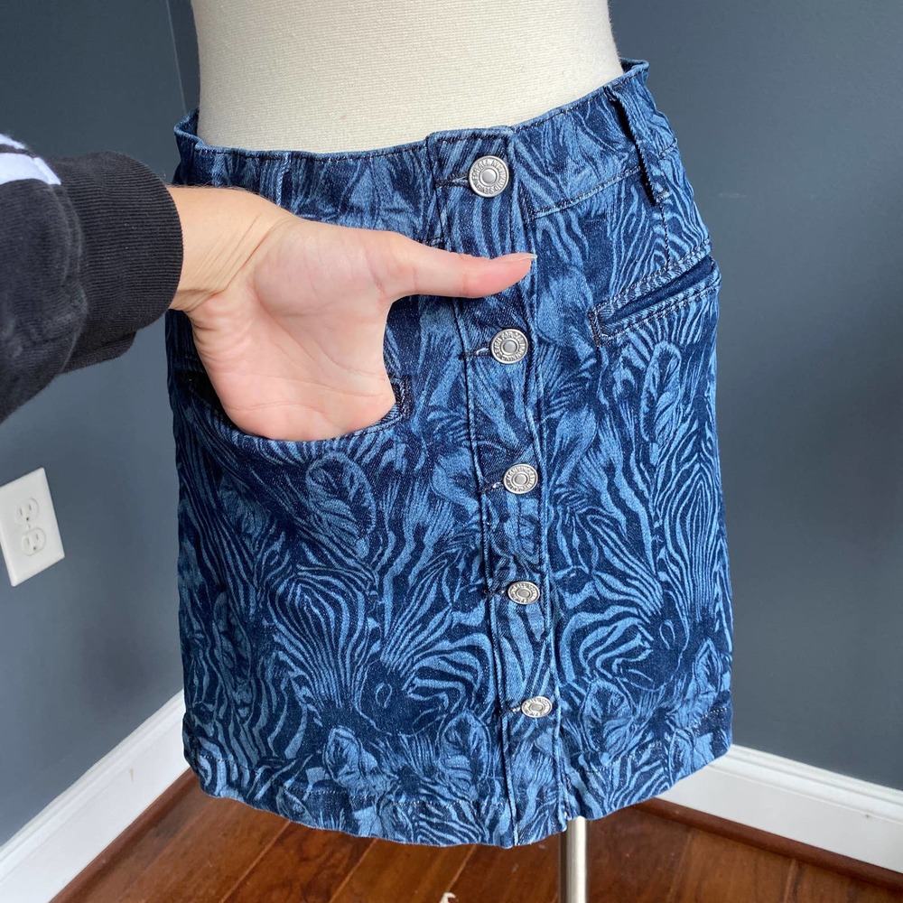 7 For All Mankind Zebra Print Button Front Skirt - image 8